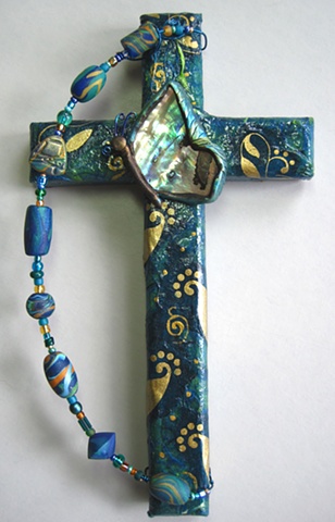 PAUA SHELL BUTTERFLY
COLLAGE CROSS