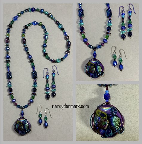 BN6 DICHROIC GLASS PENDANT PURPLE NECKLACE