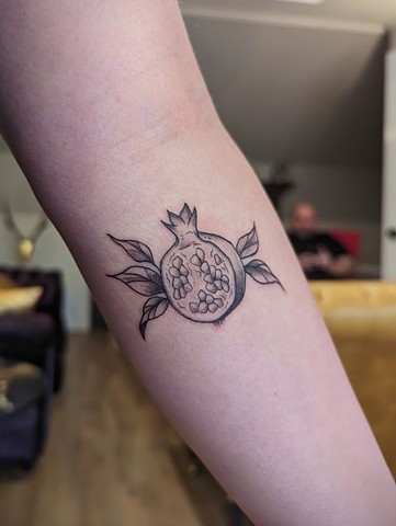 Pomegranate Tattoo by Jordi Simons, Morningstar Tattoo, Belmont, Bay Area, California