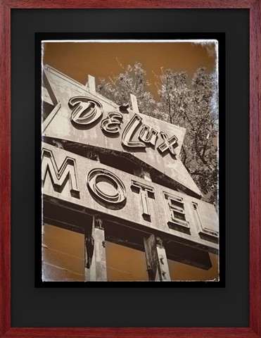 De Lux French Motel #2 Sioux Falls, SD - 2026