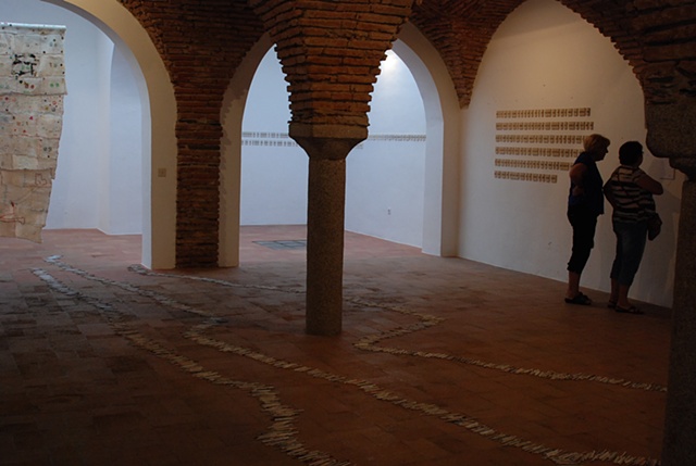 Exhibition Flying Carpet Prayers at El Psito