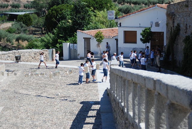 Project Flying Carpet Belalczar, workshop performance at llavaderos (ancient laundry room)
photography: Rosana Camra