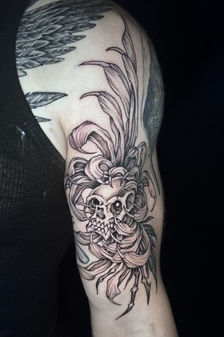 Creepy Chrysanthemum