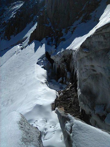 Tindal Glacier / 2021 Alpine solo / Wide Bergschrund