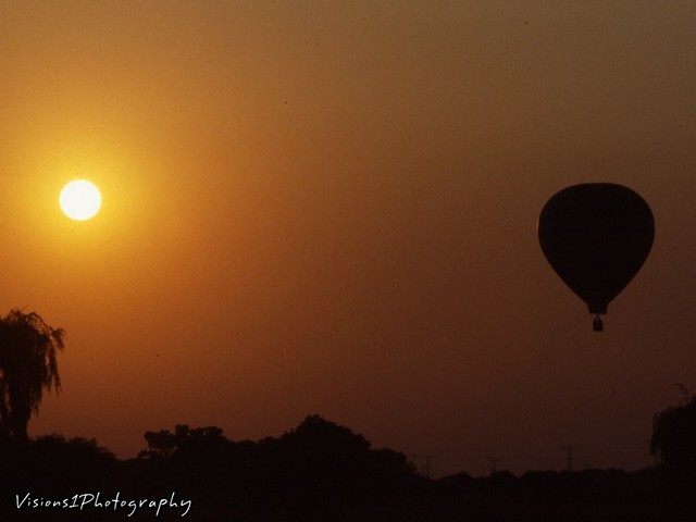 Hot Air Balloon at Sunrise Fox River Grove Il.