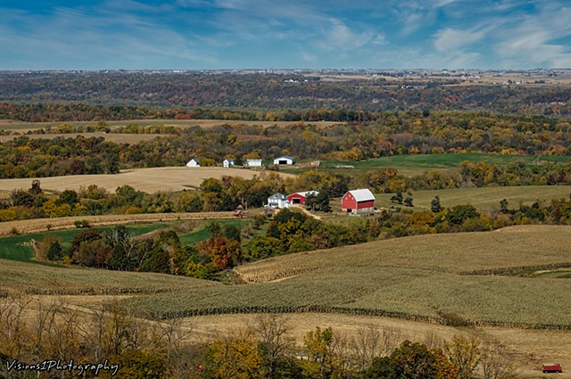 Rolling Farmland in SE Iowa (27)