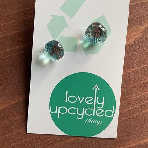 Glass Studs with Bubbles and Copper Wire