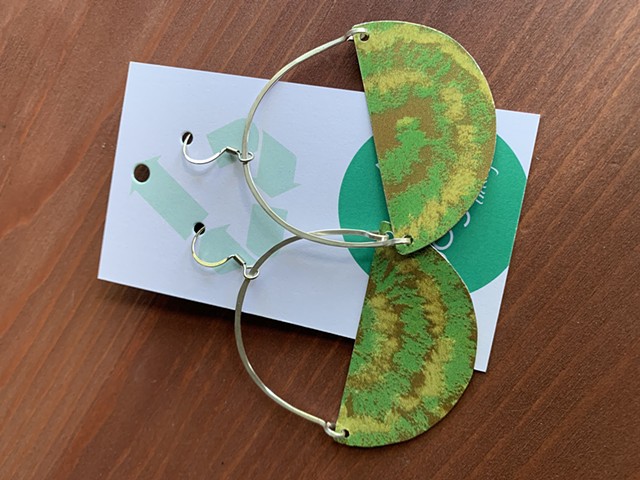 Large Patterned Tin Circle Hoops - Green