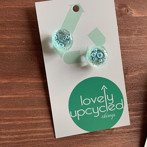 Glass Studs with Bubbles