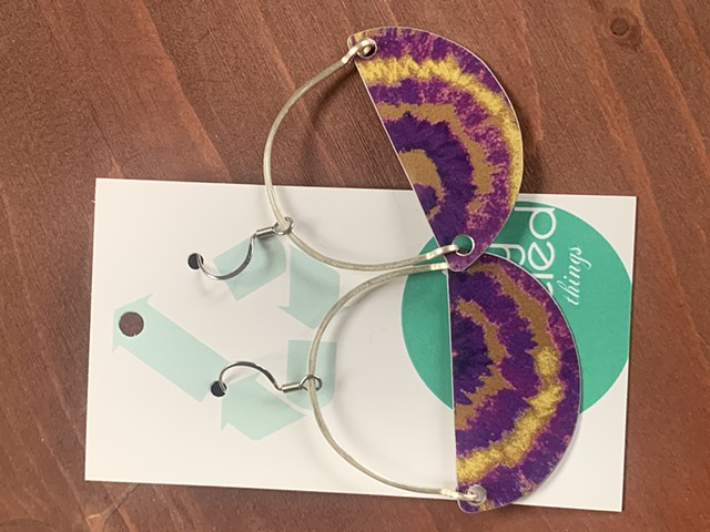 Tin Swirl Pattern Hoops in Purple/Yellow