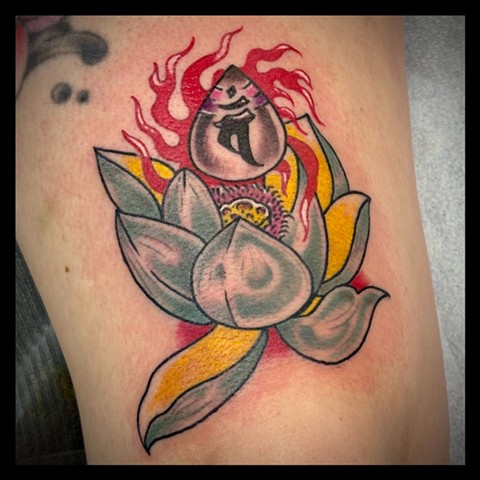 Lotus and Dainichi Nyorai Bonji.