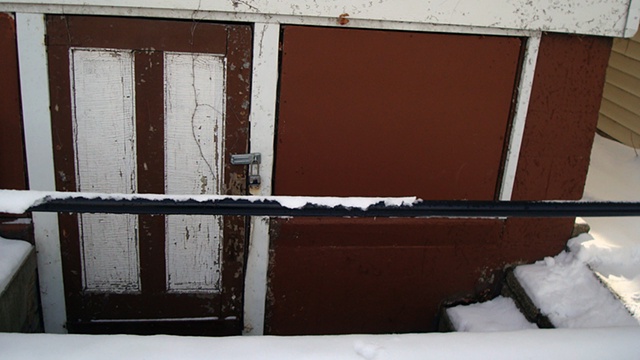 basement apartment on lyndale 