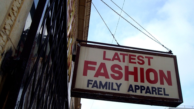 lastest fashion family apparel sign