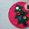 xmas tree with vintage buttons (vs.1)