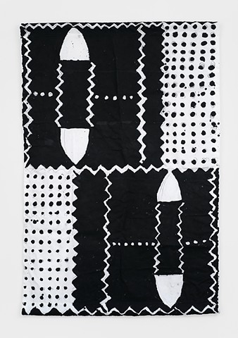 Vertical Wall Hanging with Knives