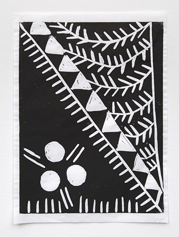 Tapa Print with Leaves
