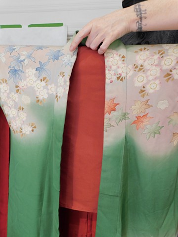 Stitching kimono to bolster