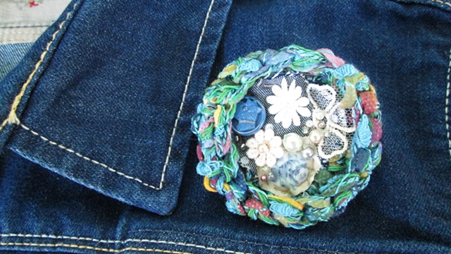 Nest Brooch