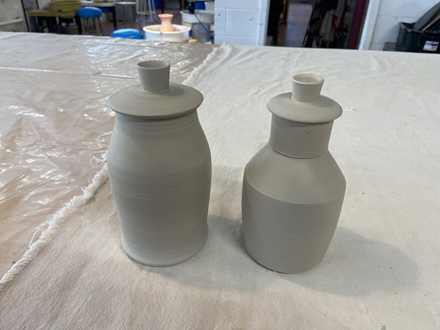 Lidded jars