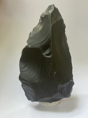 Obsidian knapped lithics, Acheulian style 