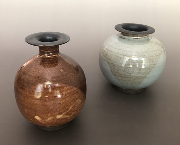 flat lipped vases