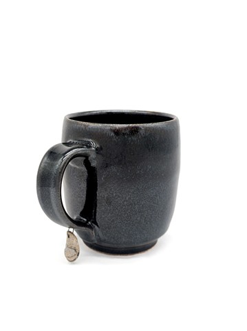Dangle Fingie Mug