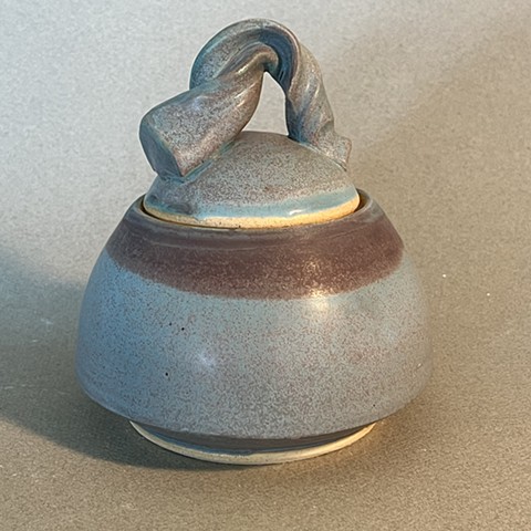 Small lidded pot 2
