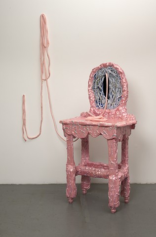 A vanity fit for a queen (it's me, I'm the queen)