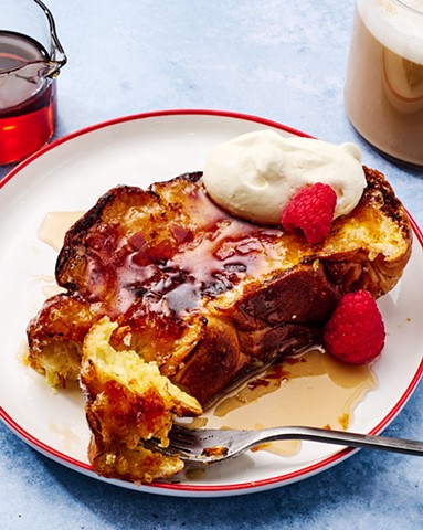 Crème Brûlée French Toast | delish