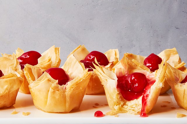 Cherry Cheesecake Bites | delish