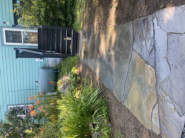 Bluestone Flagging Walkway