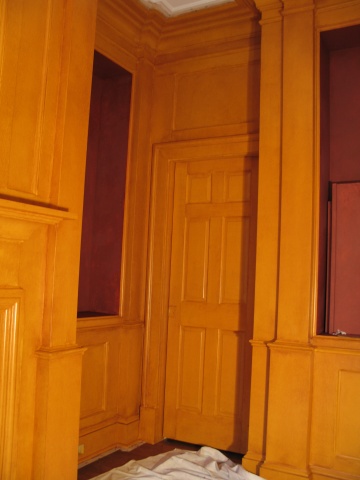 Base coat for mahogany paneling