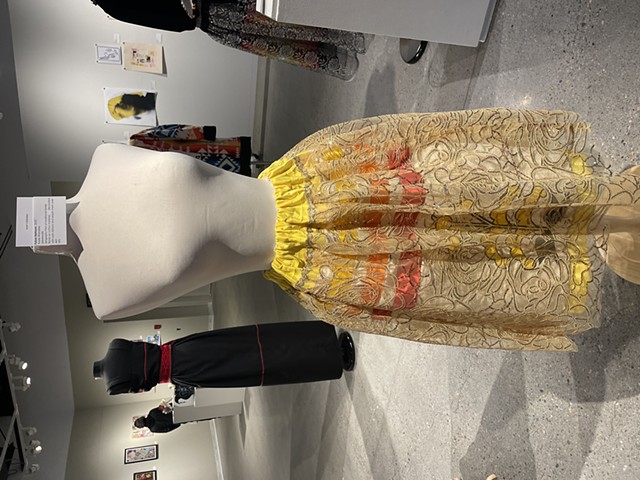 Pictured is the piece displayed in the Art Competition at IAIA, for which it recieved the Juror's honorable mention in Textiles of the Traditional devision. 
