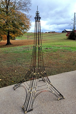 Eiffel Tower Sculpure 