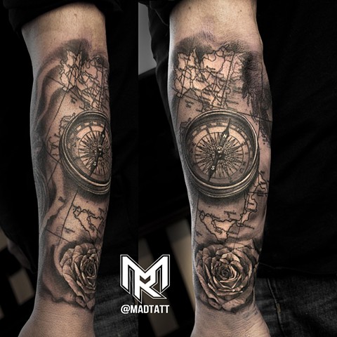 Compass and Italy Map
