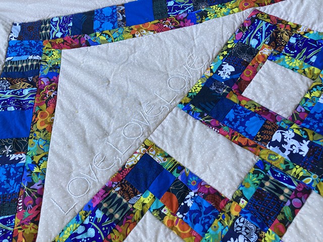 Beautiful Gail - Detail