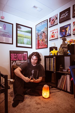 Brandon's Bedroom; Glen Ellen, IL