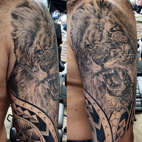 Lion x polynesian tribal