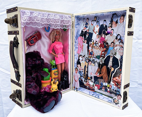 Sculptures/Mixed Media