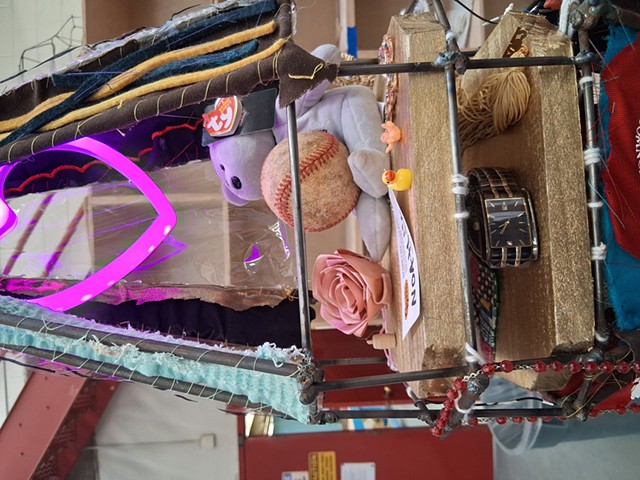 The Containing Lantern (Inside Shot)