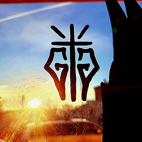 GOLDEN GRIFFIN TATTOO 