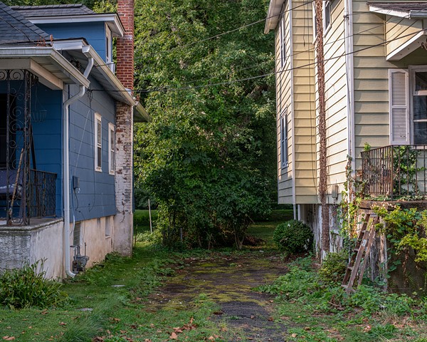 Atget in Suburbia