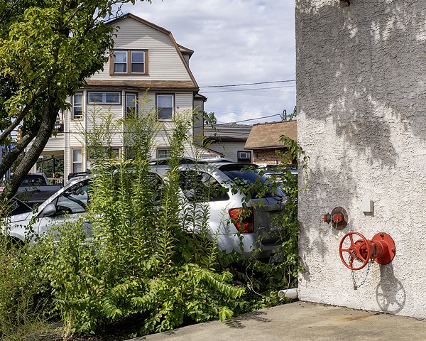 Atget in Suburbia