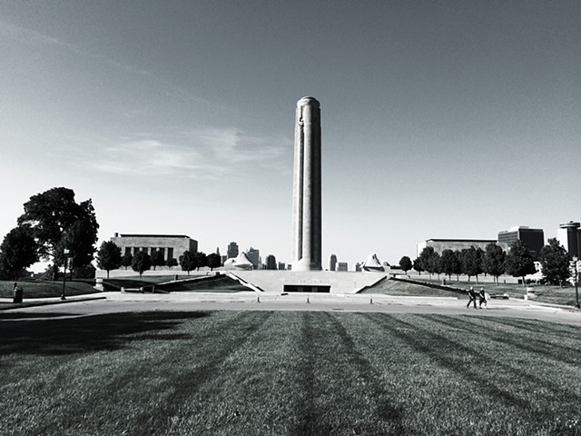Where We No Longer Gather: Liberty Memorial, Penn Valley Park and Public Queer Looks