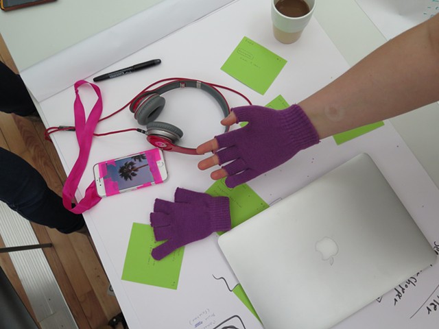 Rapid prototyping for user experience investigation in the field