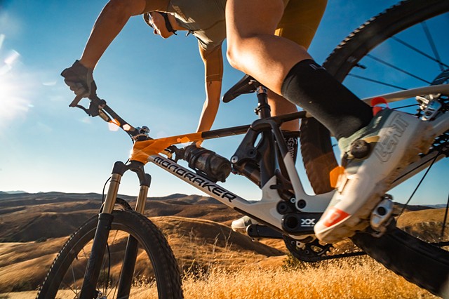 Leatt 2026 Endurance Collection