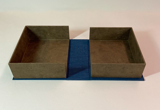 Clamshell Box