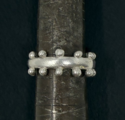 Side Dotted Ring in Sterling - 5.5