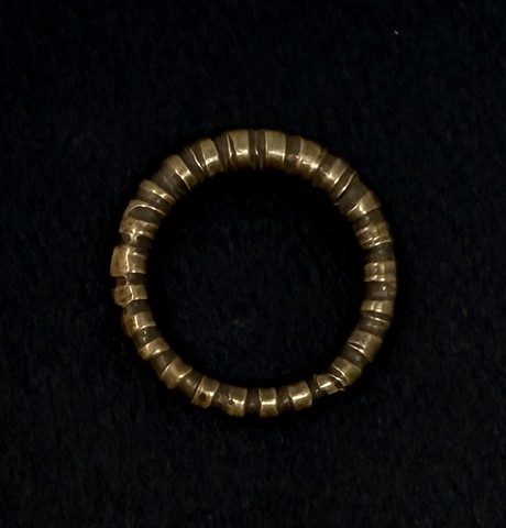 Bronze Graduated Earthworm Ring