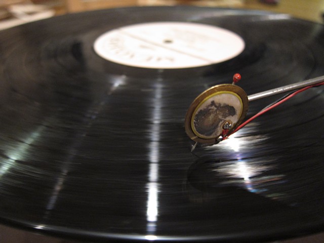 Record Player (Detail)